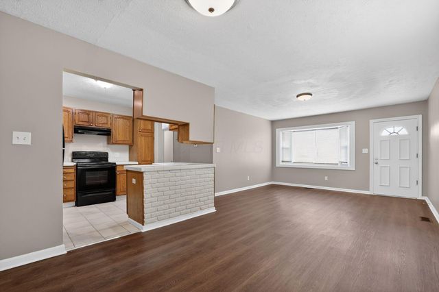 1795 Eastbrook Drive S, Columbus, OH 43223