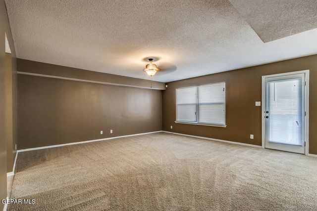 10932 NORTHVIEW Drive, El Paso, TX 79934