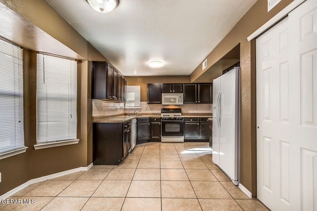 10932 NORTHVIEW Drive, El Paso, TX 79934
