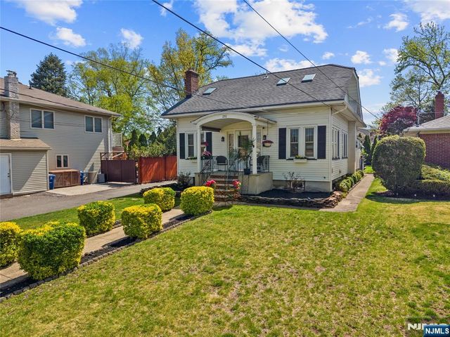 232 Webster Avenue, Lyndhurst, NJ 07071