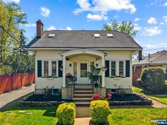232 Webster Avenue, Lyndhurst, NJ 07071