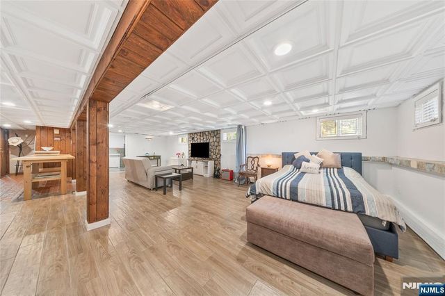 232 Webster Avenue, Lyndhurst, NJ 07071