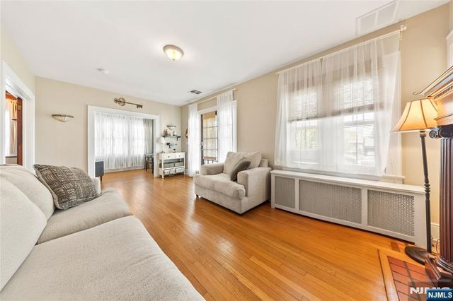 232 Webster Avenue, Lyndhurst, NJ 07071