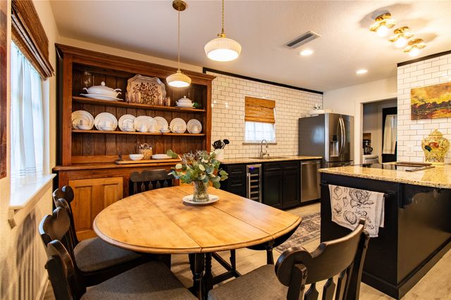 818 E Heath Street, Rockwall, TX 75087