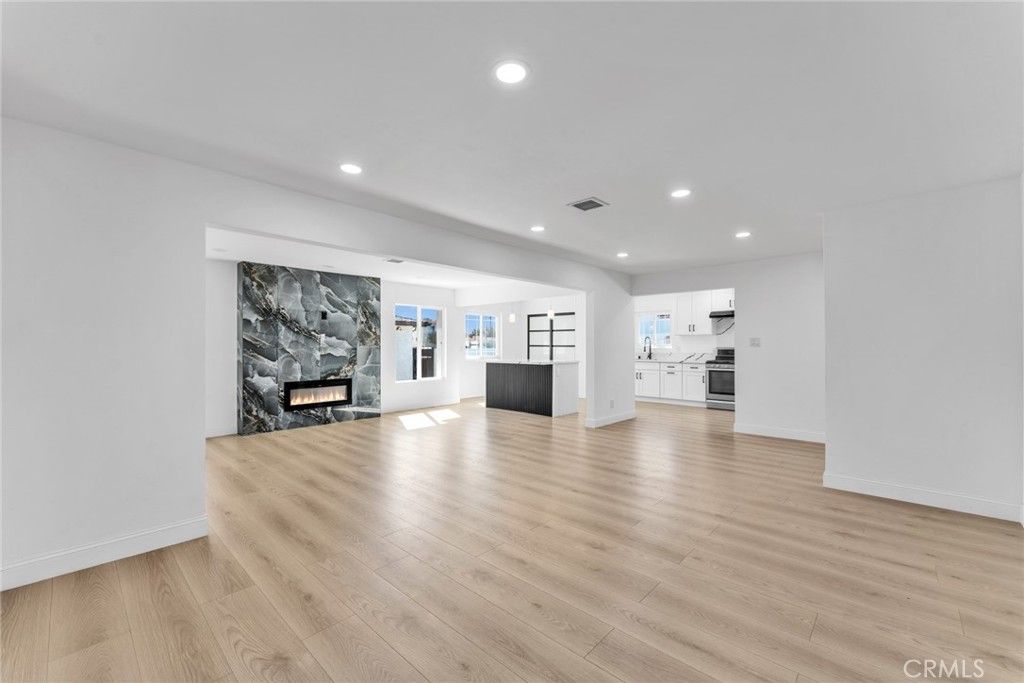 9246 Manzanar, Downey, CA 90240 — photo 4