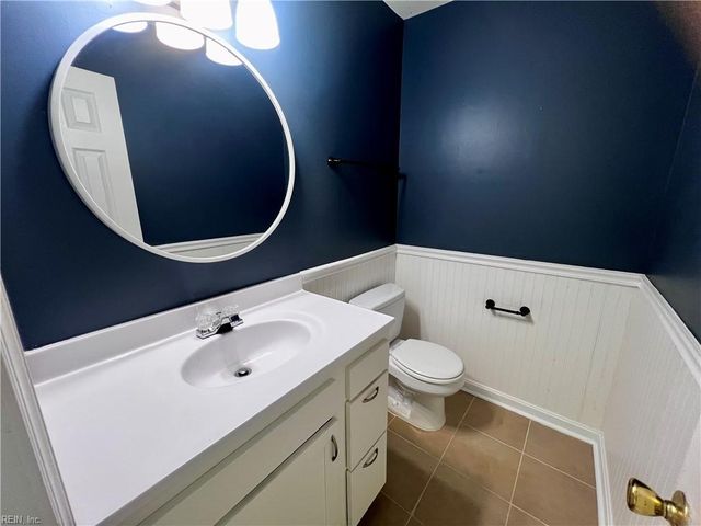 4080 Thomas Jefferson DR, Virginia Beach, VA 23452