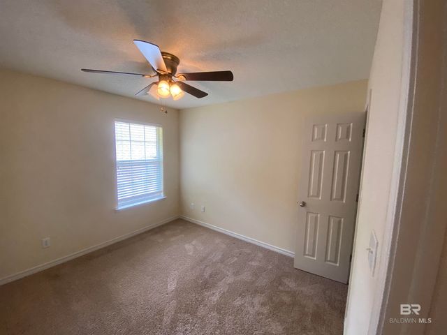 9064 Brookside Lane, Daphne, AL 36526