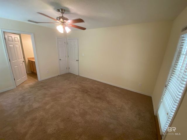 9064 Brookside Lane, Daphne, AL 36526