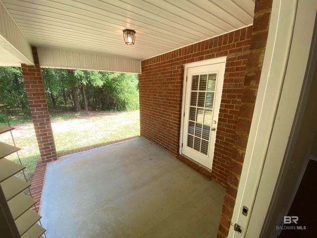 9064 Brookside Lane, Daphne, AL 36526