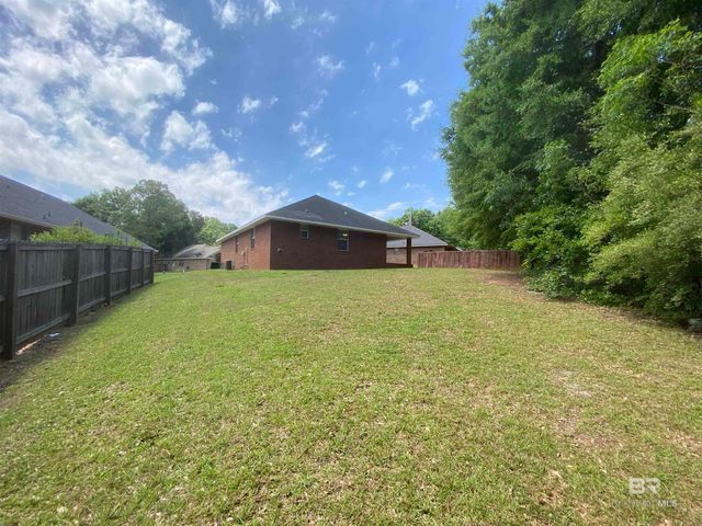 9064 Brookside Lane, Daphne, AL 36526