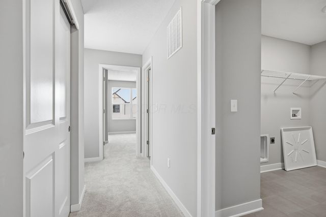 5488 Fawnsbury Court, Powell, OH 43065