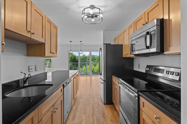 1818 Main Street 216, Holden, MA 01520