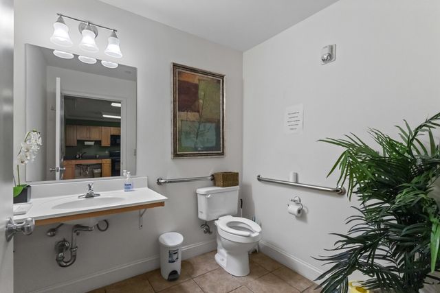 1818 Main Street 216, Holden, MA 01520