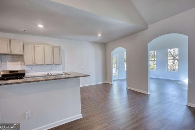 210 Park Place Trail, Social Circle, GA 30025