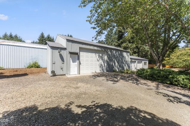3127 Orchard Heights Road NW, Salem, OR 97304