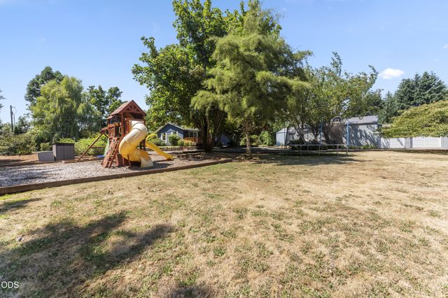 3127 Orchard Heights Road NW, Salem, OR 97304