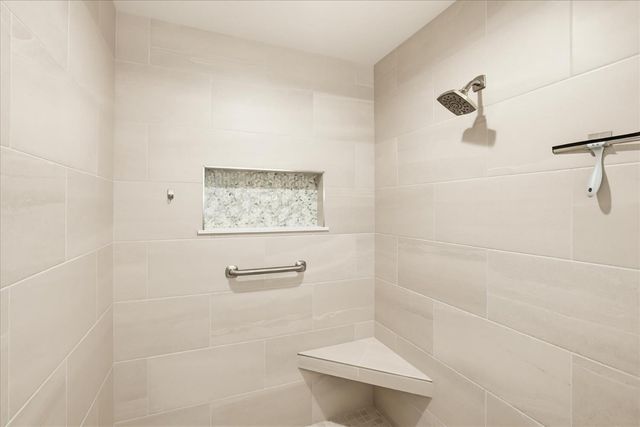 18649 Wildflower Dr, Penn Valley, CA 95946