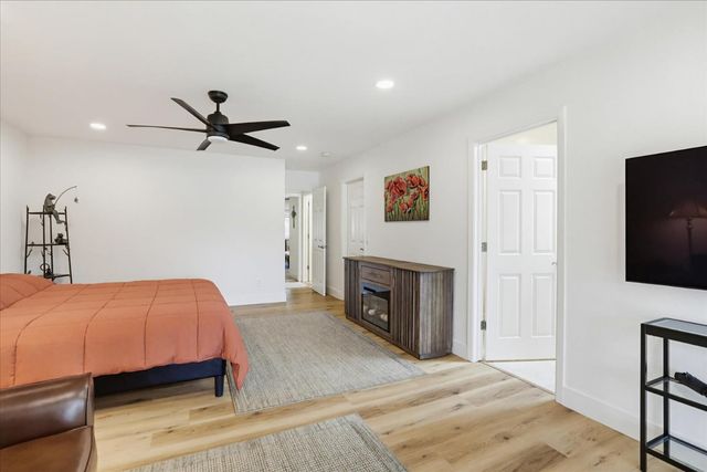18649 Wildflower Dr, Penn Valley, CA 95946