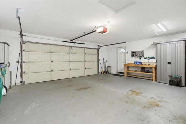 18649 Wildflower Dr, Penn Valley, CA 95946