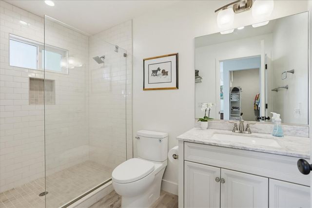 18649 Wildflower Dr, Penn Valley, CA 95946
