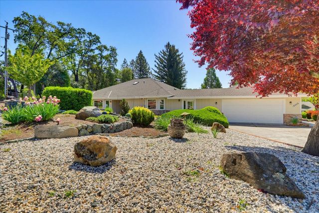 18649 Wildflower Dr, Penn Valley, CA 95946