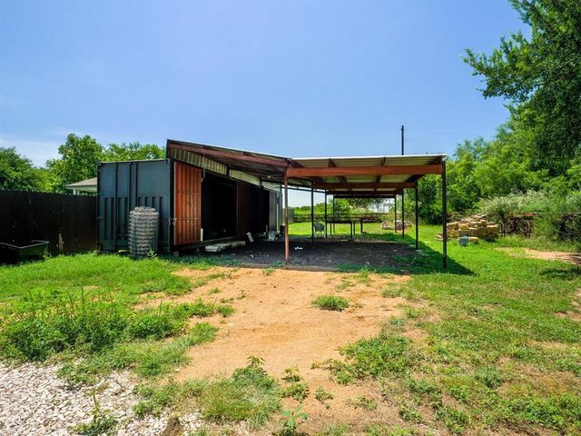 146 Meadow LN, Marble Falls, TX 78654