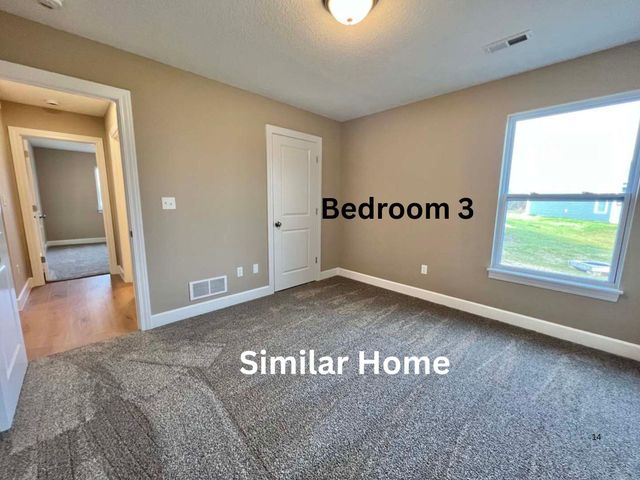 4710 E WHITTMORE CT, Columbia, MO 65202