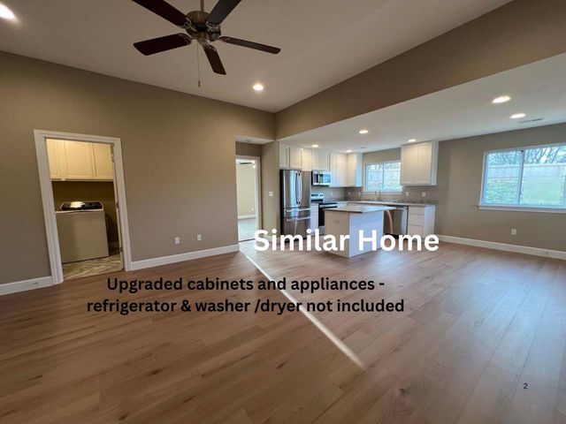 4710 E WHITTMORE CT, Columbia, MO 65202