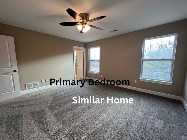 4710 E WHITTMORE CT, Columbia, MO 65202