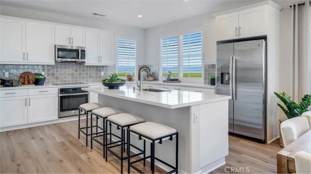 2612 E Hyde Paseo, Ontario, CA 91762