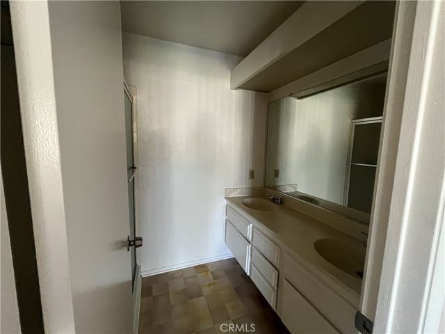 926 W Philadelphia Q93, Ontario, CA 91762