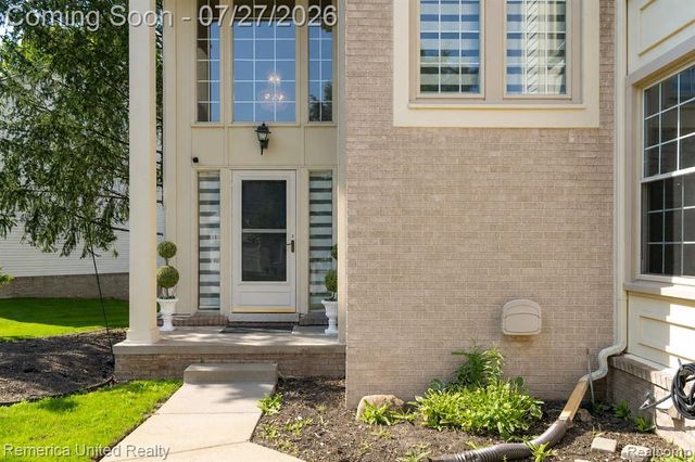 7112 Winding Brook Court 30, West Bloomfield, MI 48322