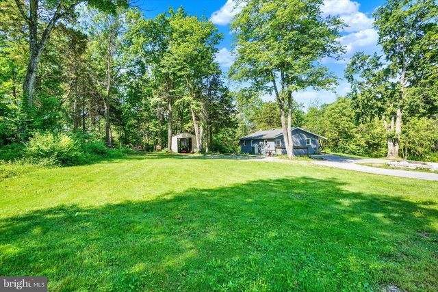 5801 N SALEM CHURCH RD, Dover, PA 17315