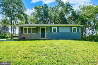 5801 N SALEM CHURCH RD, Dover, PA 17315