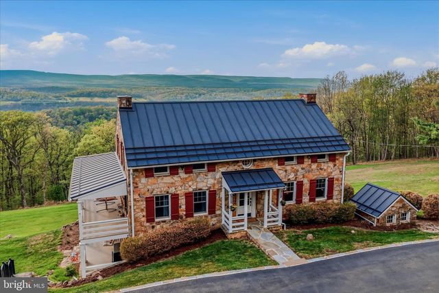 3877 DRY RUN RD, Hedgesville, WV 25427