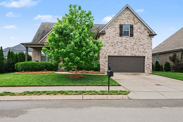 1030 Alpaca Dr, Spring Hill, TN 37174