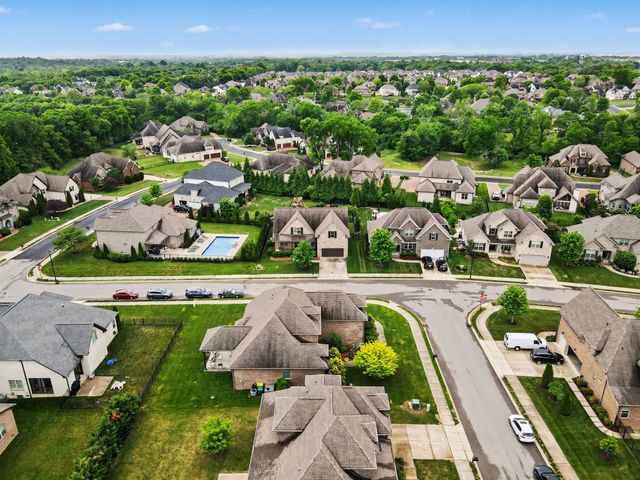 1030 Alpaca Dr, Spring Hill, TN 37174