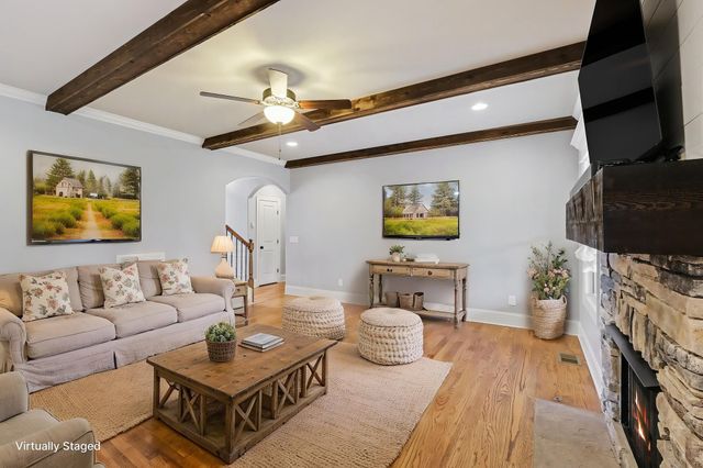 1030 Alpaca Dr, Spring Hill, TN 37174