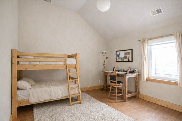 7842 Blazer Avenue, Justice, IL 60458