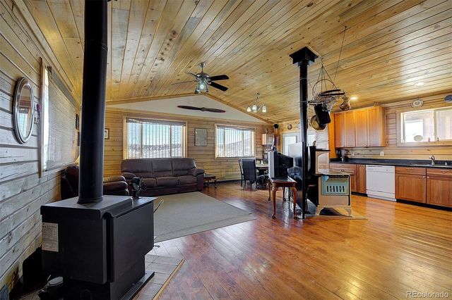 2005 Cahokia Road, Hartsel, CO 80449