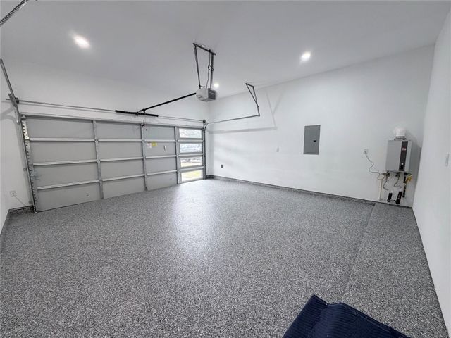 2823 Woodcreek Meadows Lane, Houston, TX 77073