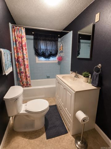 11806 Veronica Road, North Little Rock, AR 72118