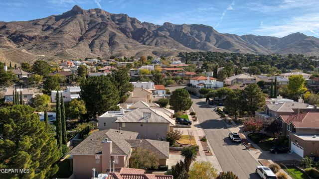 5917 Via Norte Lane, El Paso, TX 79912