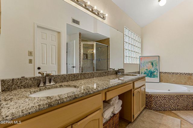 5917 Via Norte Lane, El Paso, TX 79912