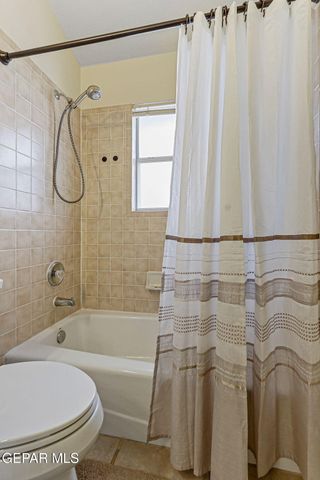 5917 Via Norte Lane, El Paso, TX 79912