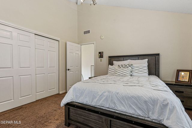 5917 Via Norte Lane, El Paso, TX 79912