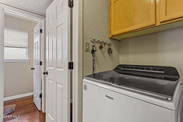 5917 Via Norte Lane, El Paso, TX 79912