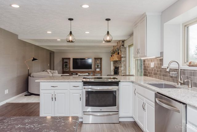 9043 Academy View Court, Washington Twp, OH 45458