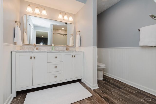 9043 Academy View Court, Washington Twp, OH 45458