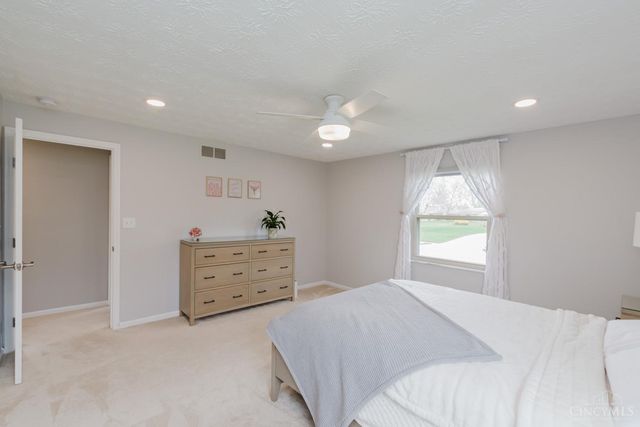 9043 Academy View Court, Washington Twp, OH 45458